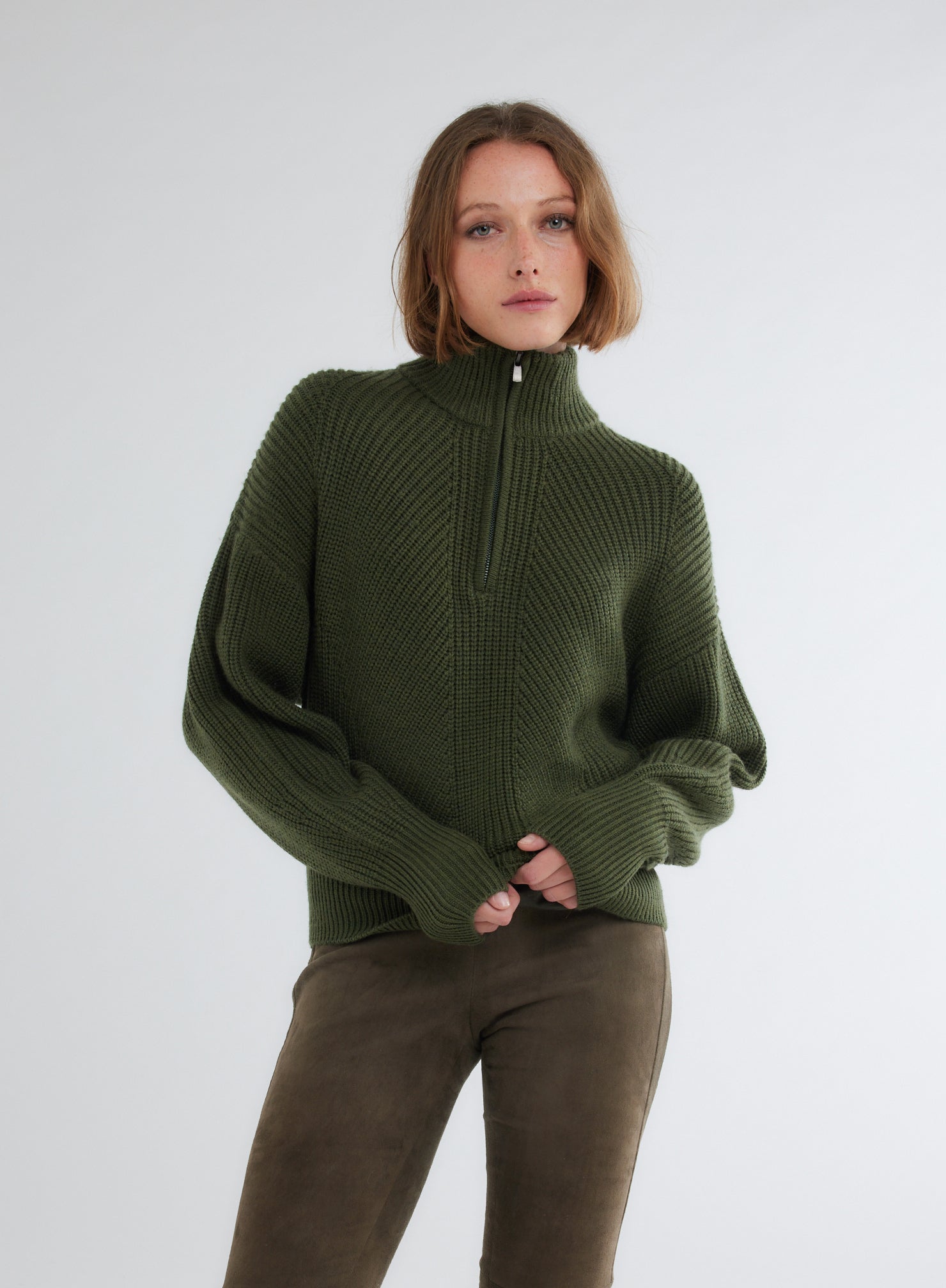 gruener-pullover-damen-016vsc.jpg