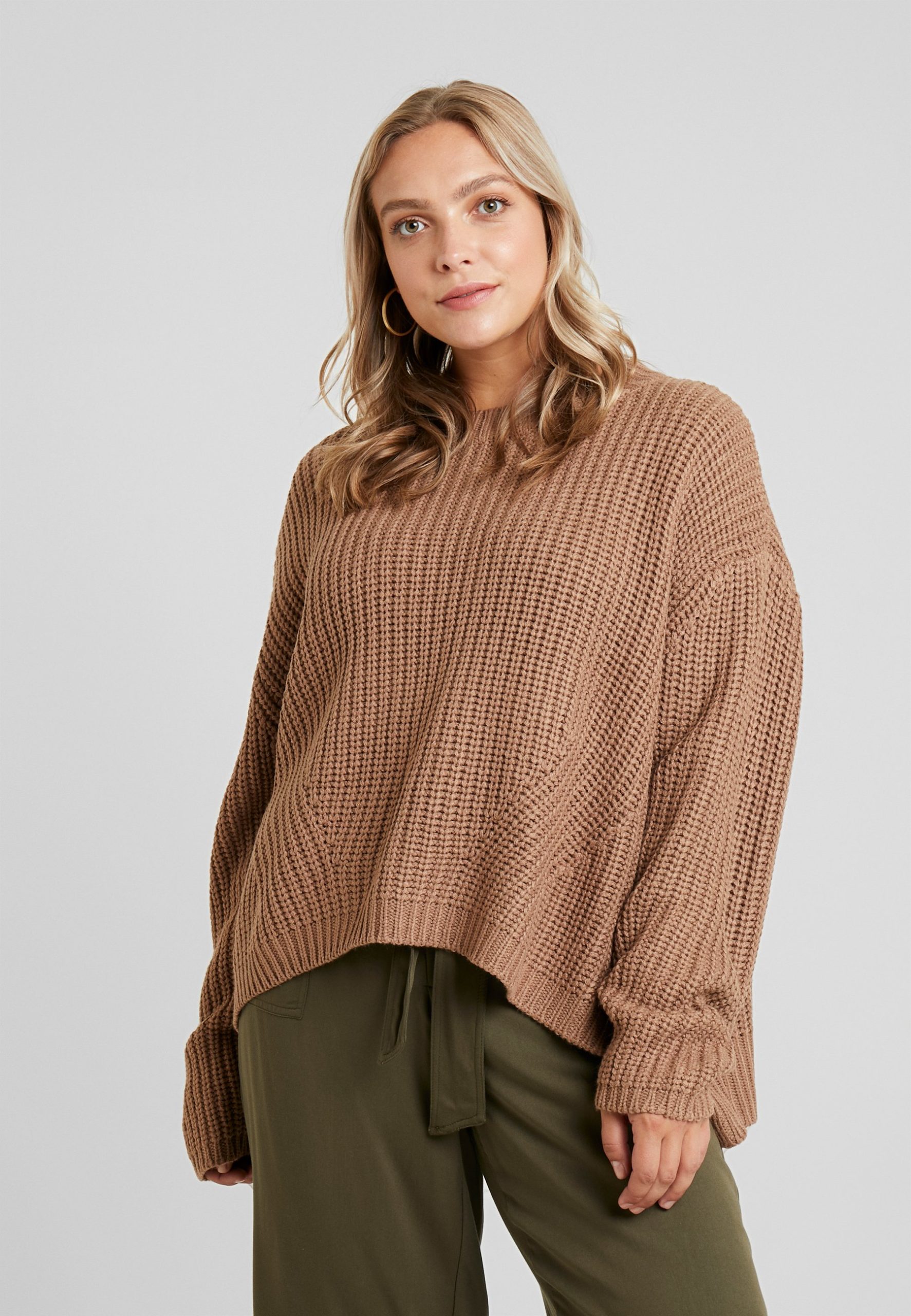 oversize-strickpullover-467yrn-1.jpg