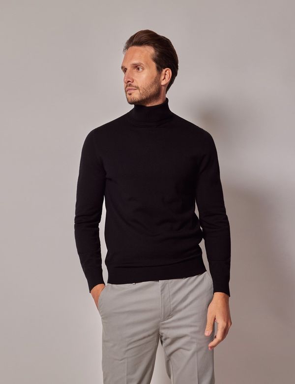 schwarzer-rollkragenpullover-425hio-1.jpg